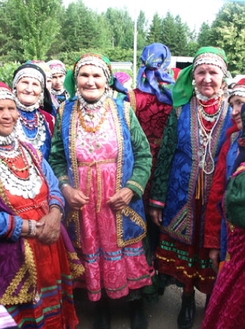 Костюм закамских удмуртов. Республика Башкортостан. Фото К.И. Куликова.